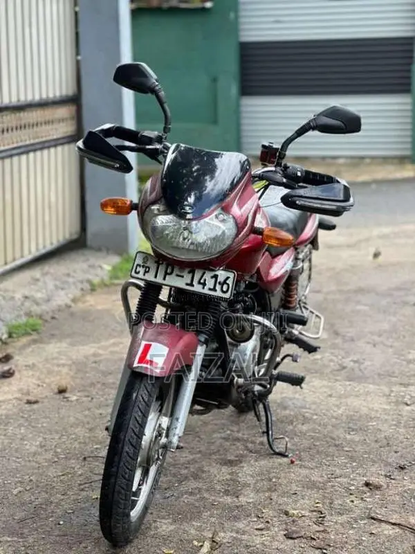 Bajaj Discover 2014 Motorbike (Used)