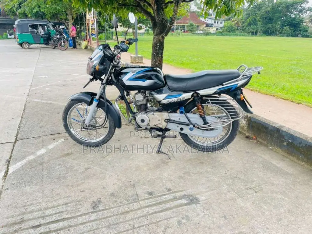 Bajaj CT-100 2008 Motorbike (Used)