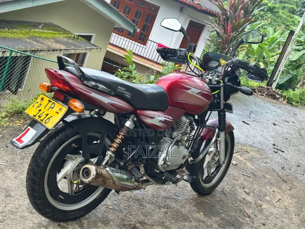 Bajaj Discover 2014 Motorbike (Used)