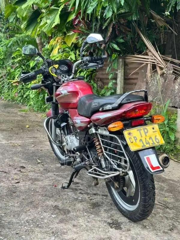 Bajaj Discover 2014 Motorbike (Used)