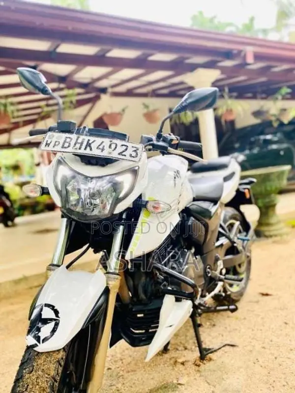 TVS Apache 2019 Motorbike (Used)