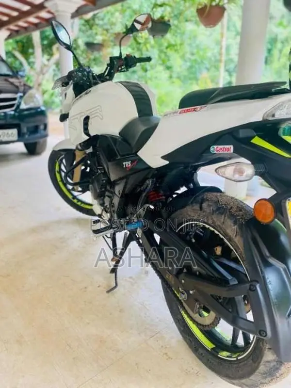 TVS Apache 2019 Motorbike (Used)