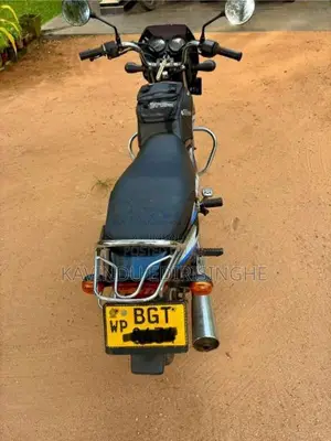 Bajaj CT-100 2018 Motorbike (Used)