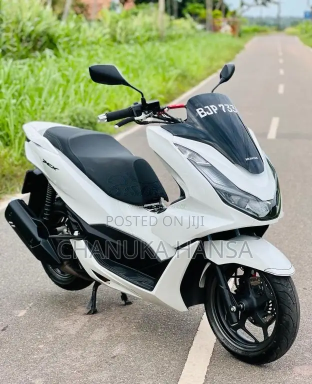 Honda Pcx 2024 Motorbike (Used)