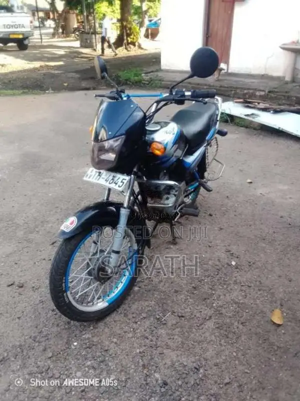 Bajaj CT-100 2009 Motorbike (Used)