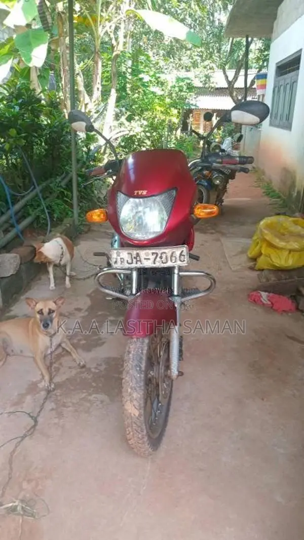 TVS Fiero F28 2004 Motorbike (Used)