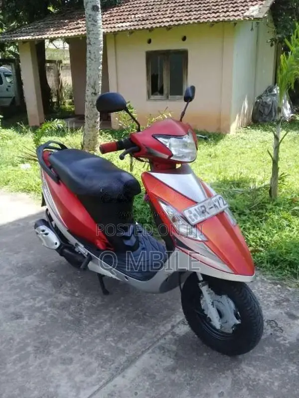 TVS Scooty Streak 2011 Motorbike (Used)