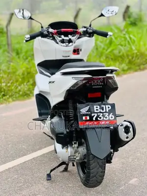 Honda Pcx 2024 Motorbike (Used)