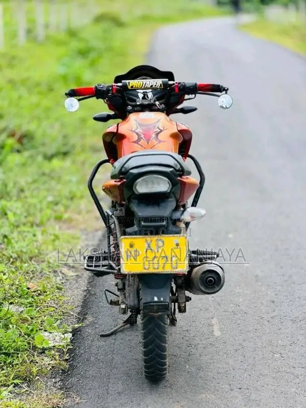 Hero-Honda Hunk 2011 Motorbike (Used)
