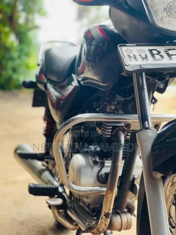 Bajaj CT-100 2017 Motorbike (Used)