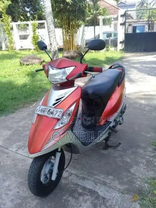 TVS Scooty Streak 2011 Motorbike (Used)