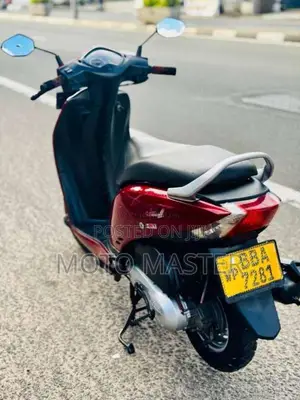Honda Activa 2014 Motorbike (Used)