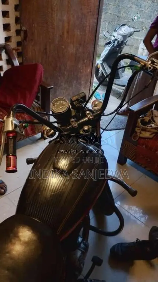 Honda CM 125 1980 Motorbike (Used)