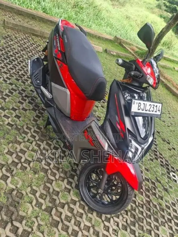 TVS Ntorq 2024 Motorbike (Used)