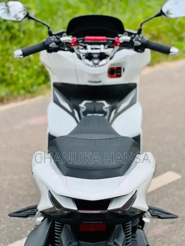 Honda Pcx 2024 Motorbike (Used)