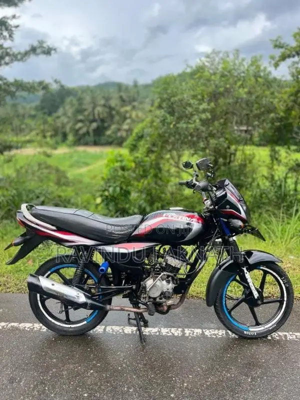 Bajaj Platina 2010 Motorbike (Used)