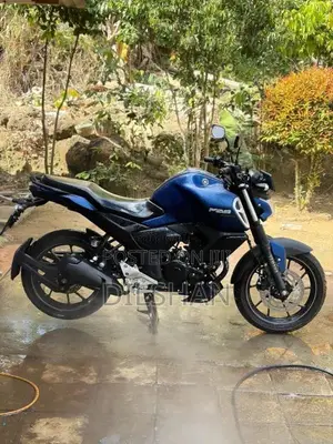 Yamaha V4 2025 Motorbike (Used)