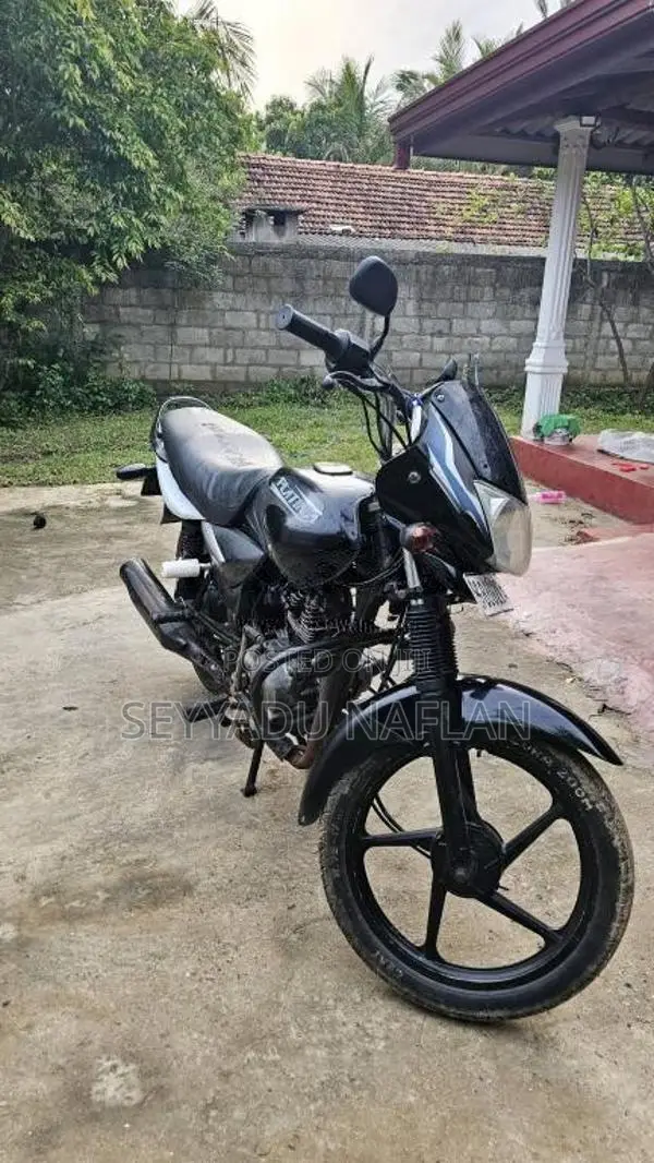 Bajaj PLATINA 100 2014 Motorbike (Used)
