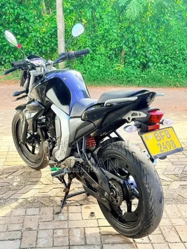 Yamaha FZ 2017 Motorbike (Used)