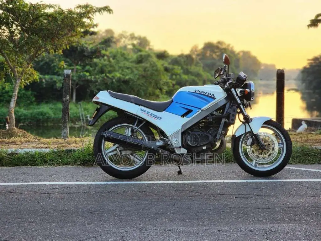 Honda VTZ 1991 Motorbike (Used)