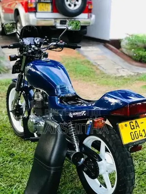 Honda Nighthawk 2000 Motorbike (Used)