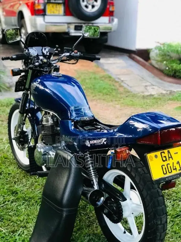 Honda Nighthawk 2000 Motorbike (Used)