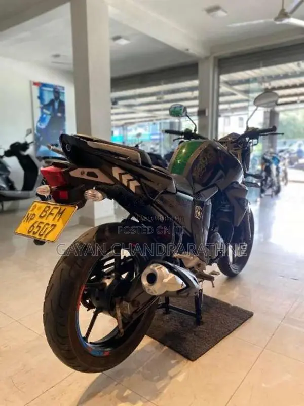 Yamaha FZ-S Version 2.0 2017 Motorbike (Used)