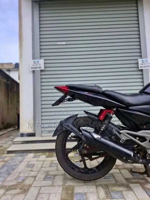 Bajaj Pulsar 2013 Motorbike (Used)