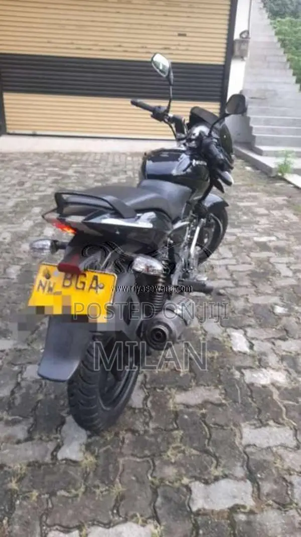 Bajaj Pulsar 150 2018 motorcycle (Used)