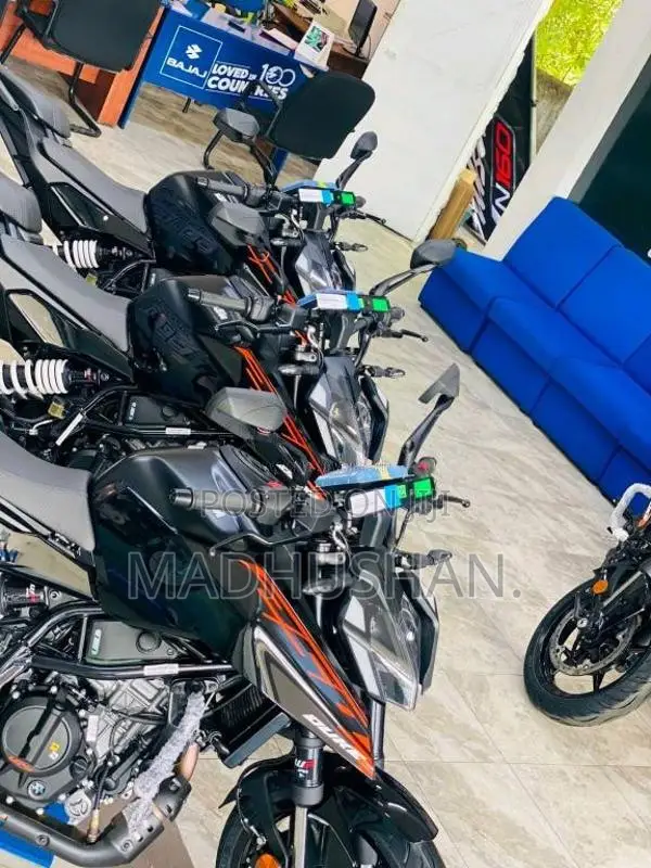 Bajaj KTM DUKE 250 2026 Motorbike Brand New