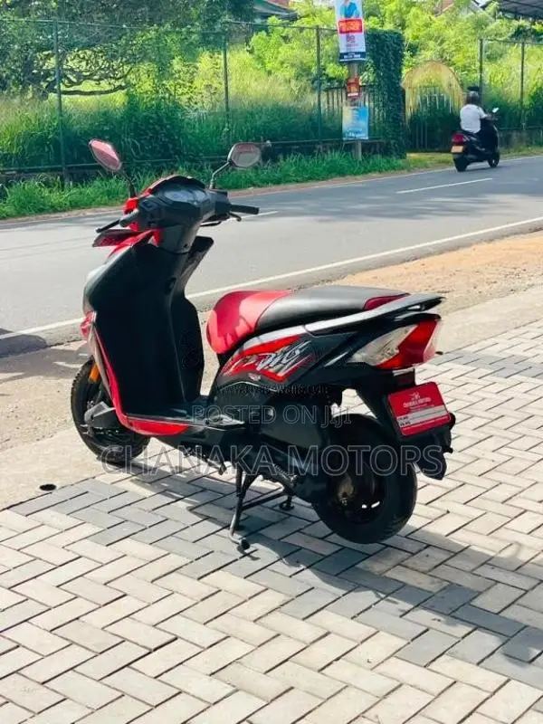 Honda Dio 2019 Motorbike (Used)