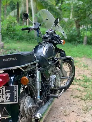 Honda CD125 1995 Motorbike (Used)