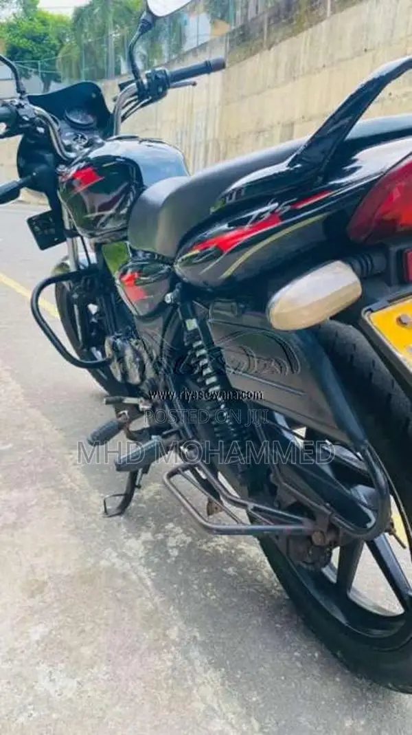 Bajaj Discover 2009 Motorbike (Used)