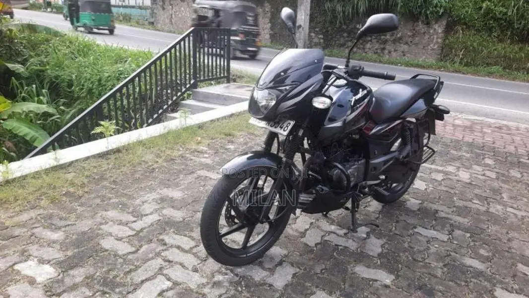 Bajaj Pulsar 150 2018 motorcycle (Used)