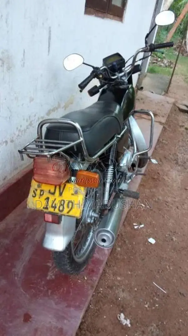 Hero-Honda CD 100 2012 Motorbike (Used)