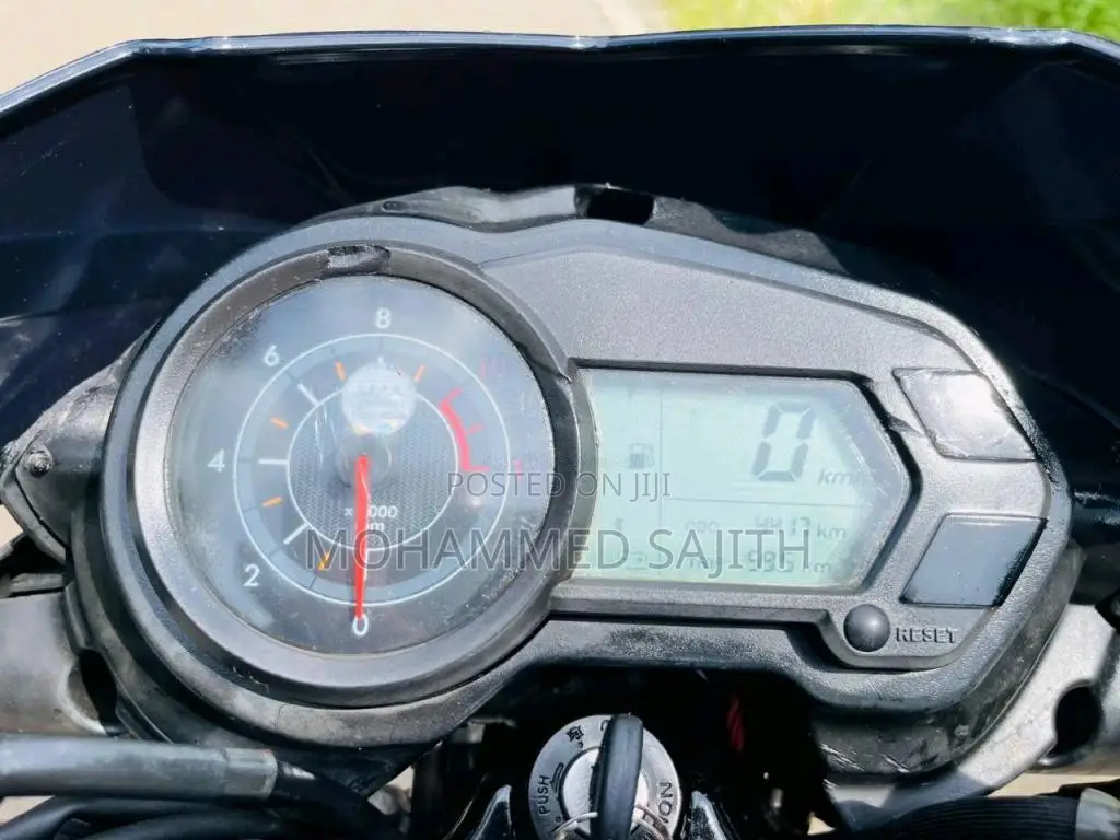 Bajaj Pulsar 2011 Motorbike (Used)