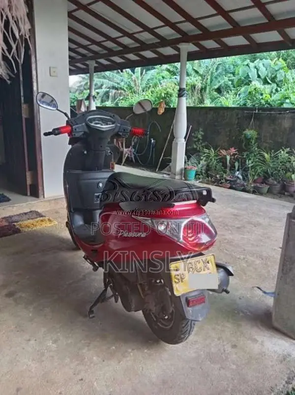 Hero Pleasure 2015 Motorbike (Used)