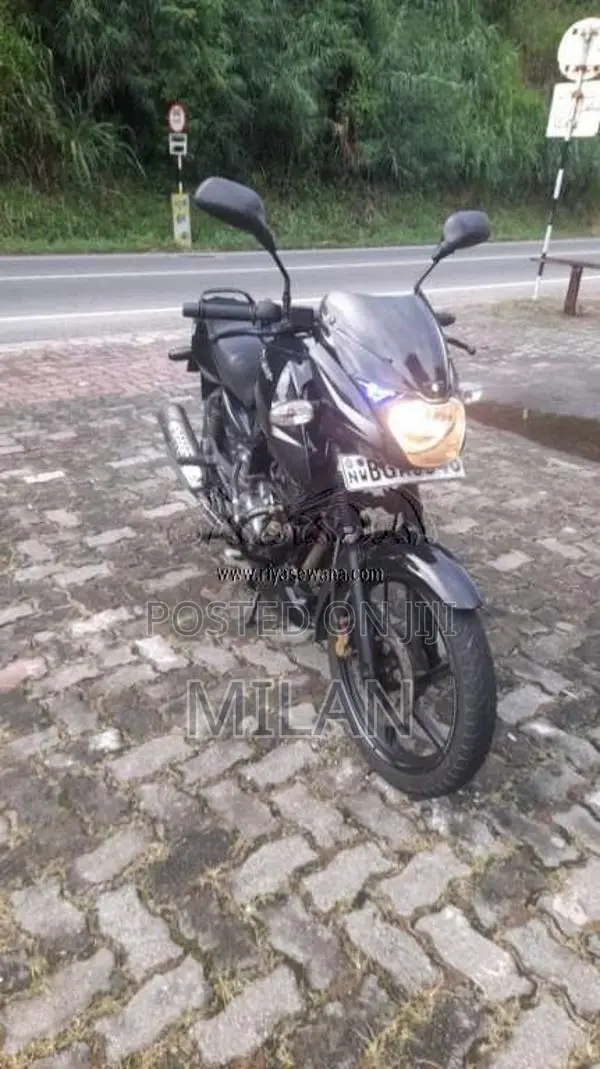 Bajaj Pulsar 150 2018 motorcycle (Used)