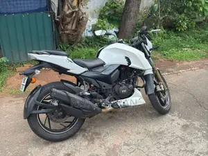 TVS Apache 2016 Motorbike (Used)