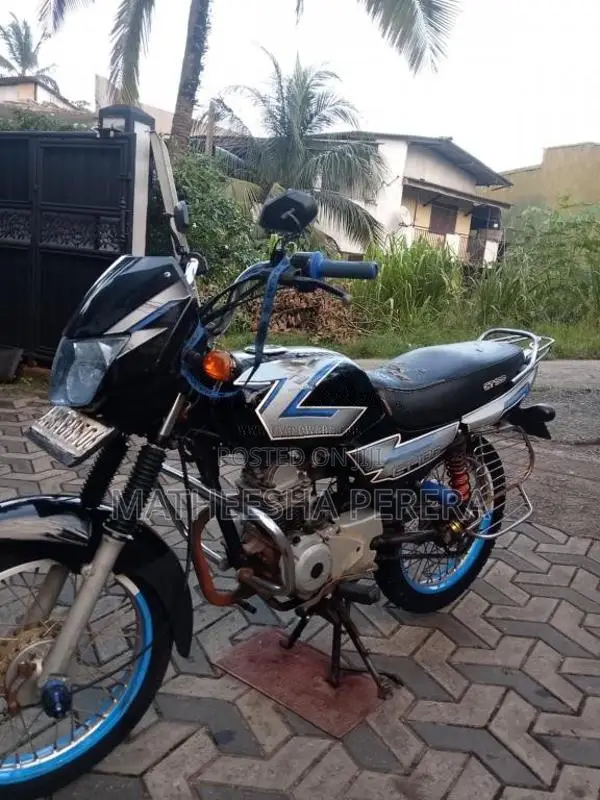 Bajaj CT-100 2013 Motorbike (Used)