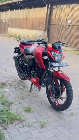 TVS RTR 2017 Motorbike (Used)