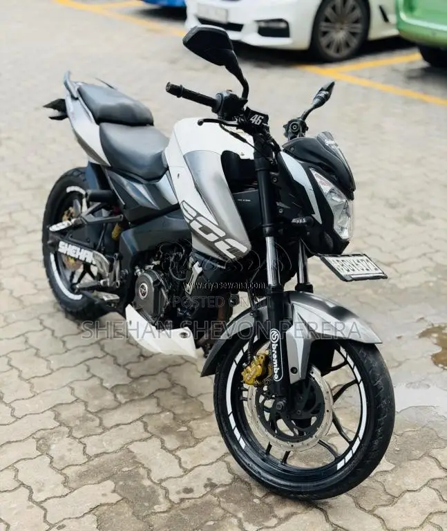 Bajaj Pulsar NS200 2018 Motorbike (Used)