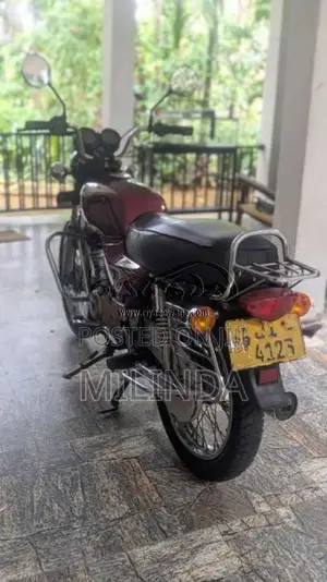 Bajaj Boxer Ct 2004 Motorbike (Used)