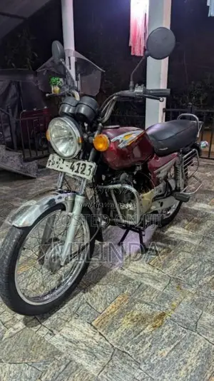 Bajaj Boxer Ct 2004 Motorbike (Used)