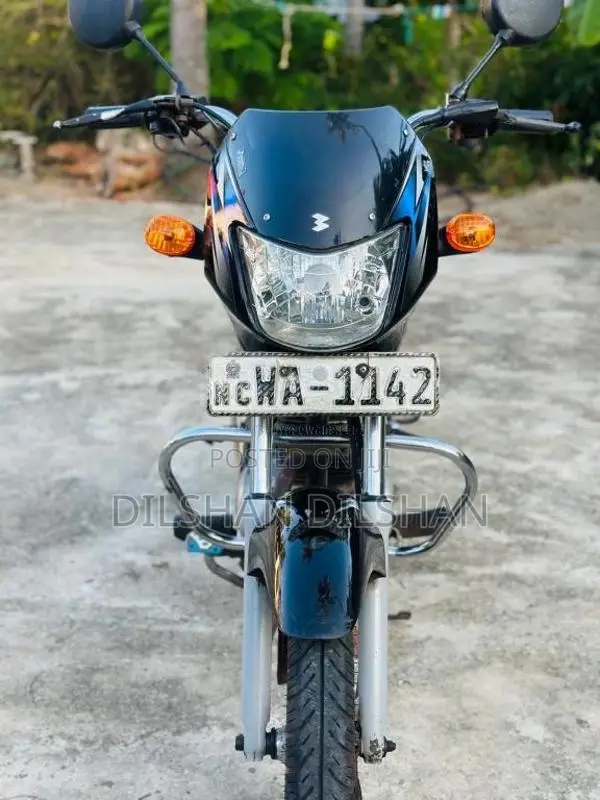 Bajaj CT-100 2010 Motorbike (Used)