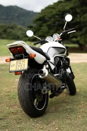 Honda Cb 400 2012 Motorbike (Used)