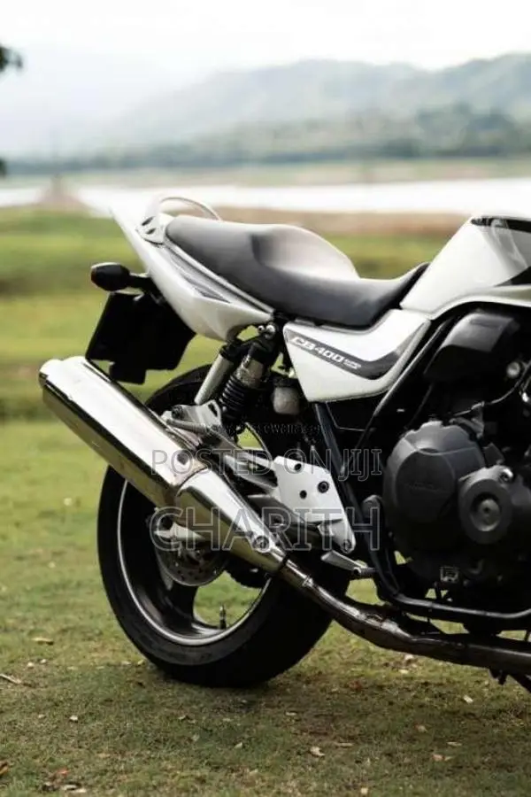 Honda Cb 400 2012 Motorbike (Used)