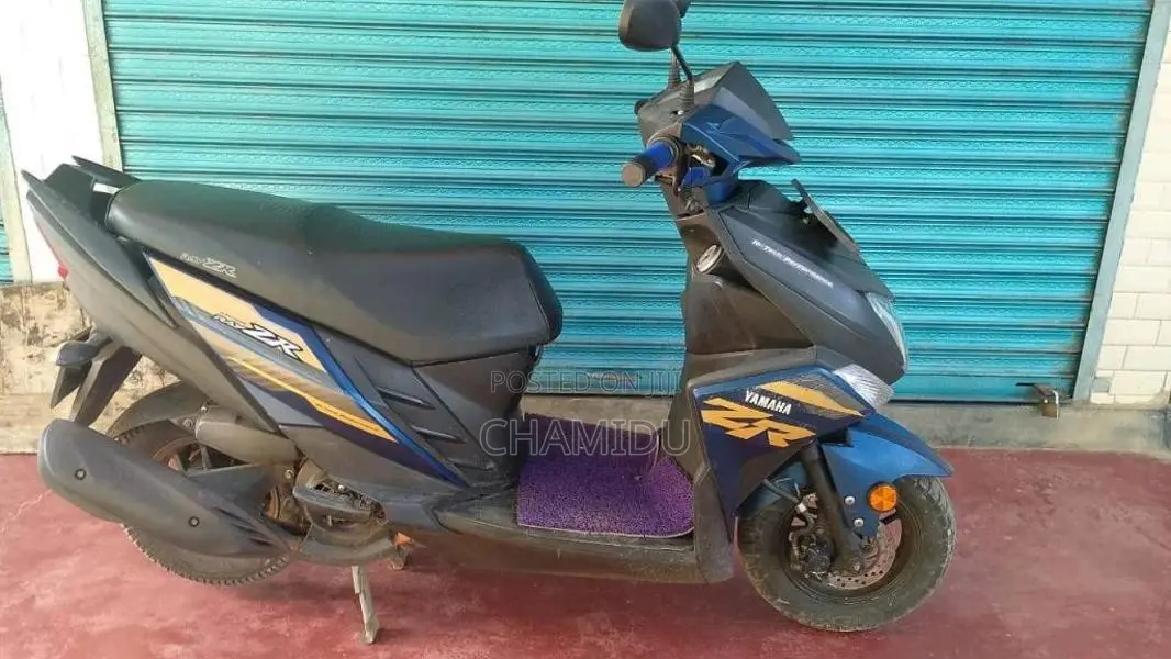 Yamaha Zr 2018 Motorbike (Used)