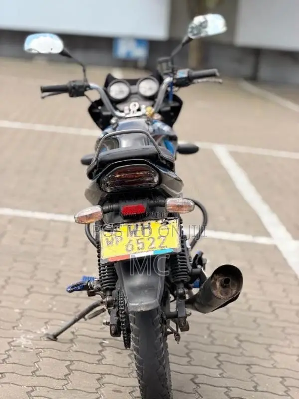 Bajaj Discover 2011 Motorbike (Used)