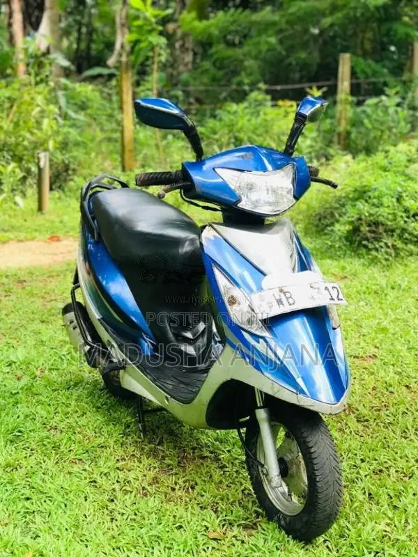 TVS Scooty Streak 2010 Motorbike (Used)